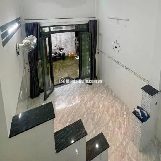 Q.8 / 41 m² / Đ. PHẠM THẾ HIỂN / GIÁ TỐT NHỈNH DƯỚI 3 TỶ